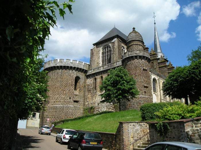 chapelle de leglise saint pierre toucy