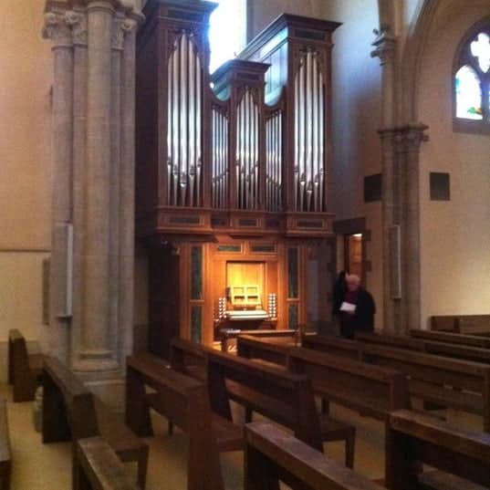 eglise assomption charbonnieres les bains