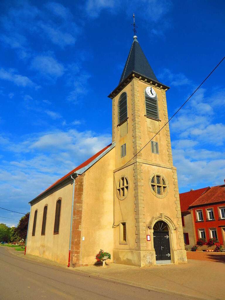 eglise assomption de la bienheureuse vierge marie manom