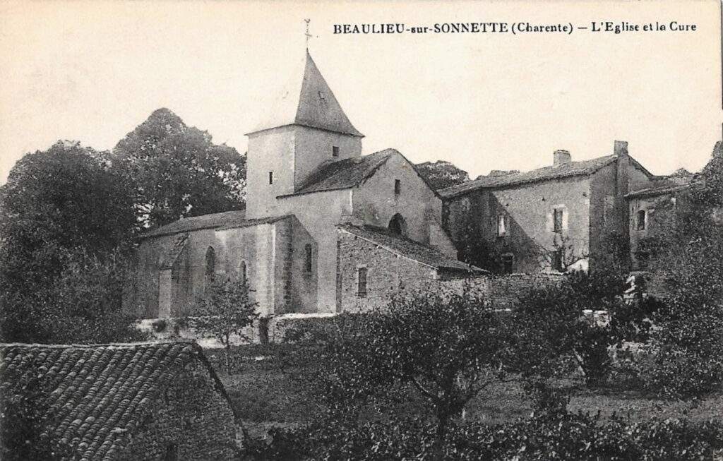 eglise beaulieu sur sonnette saints come et damien charente