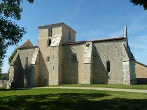eglise brie sous barbezieux saint philippe et saint jacques charente