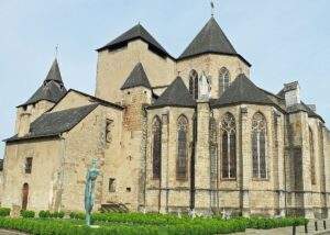 eglise cathedrale sainte marie oloron sainte marie