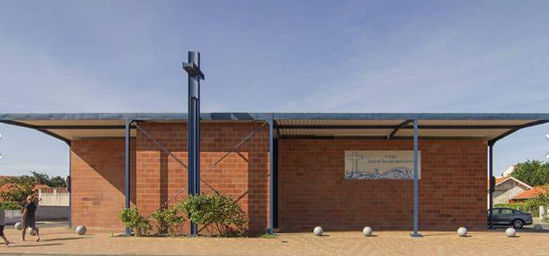 eglise chapelle de locean notre dame des flots lacanau