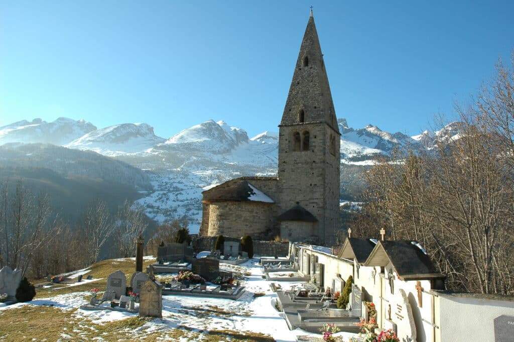 eglise chapelle du pre saint etienne en devoluy