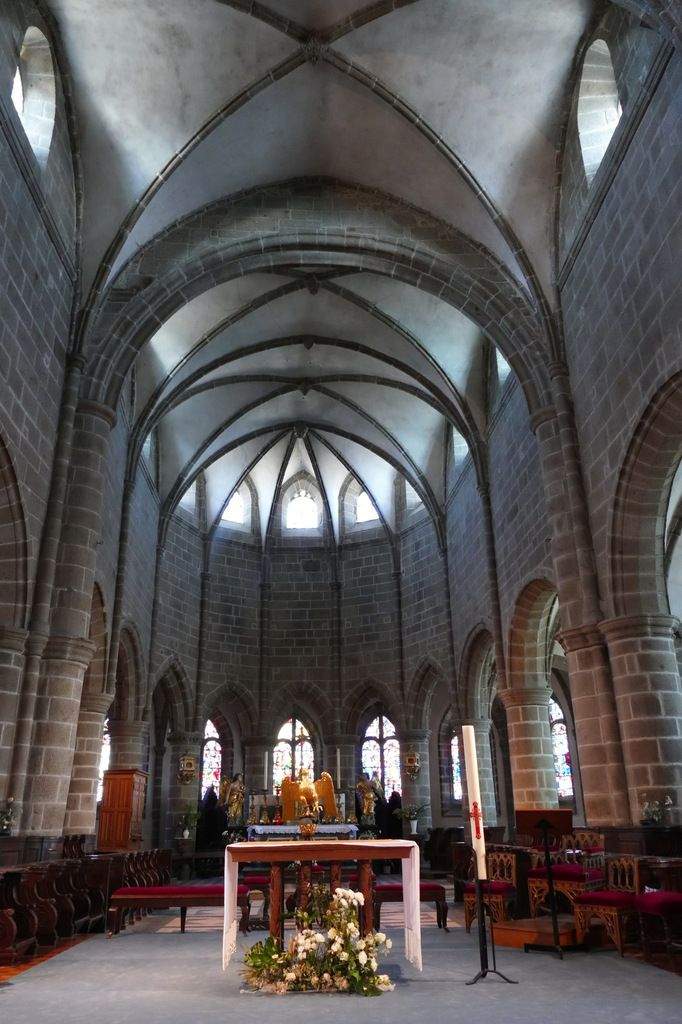 eglise chapelle notre dame des apotres saint hilaire du harcouet