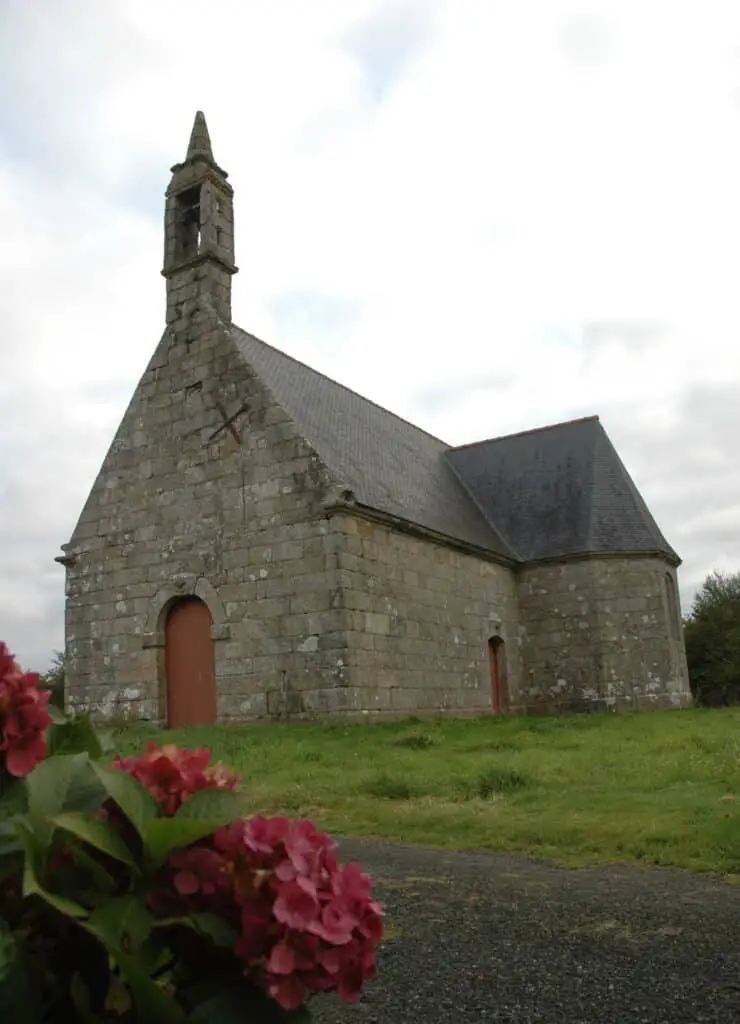 eglise chapelle saint pol louargat