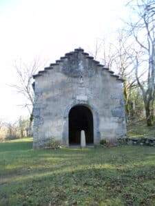 eglise chapelle sainte anne ratieres