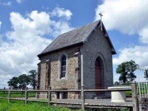 eglise chapelle sainte radegonde clairefougere