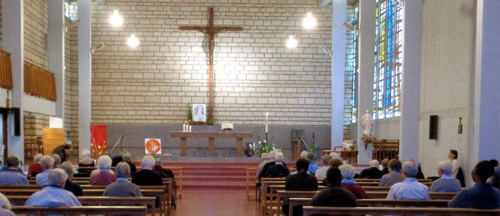eglise chapelle soeurs oblates de sainte therese rocques