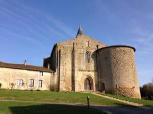 eglise chateau larcher notre dame vienne
