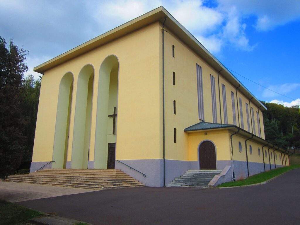 eglise christ roi falck