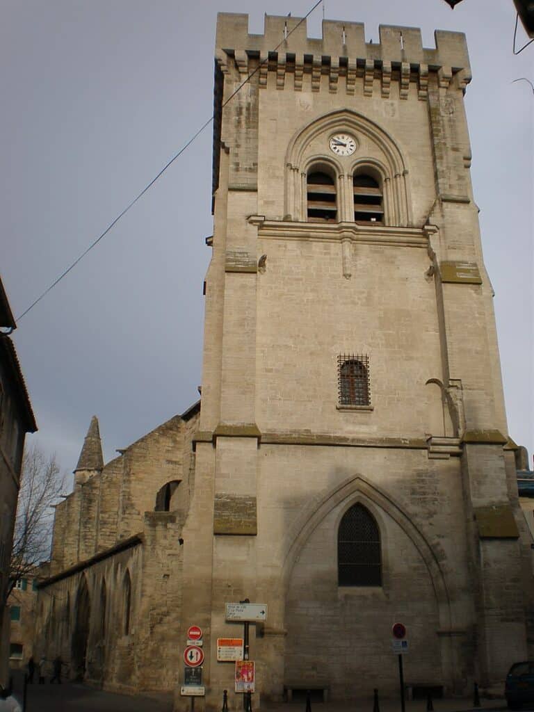 eglise collegiale de villeneuve saint pons villeneuve les avignon