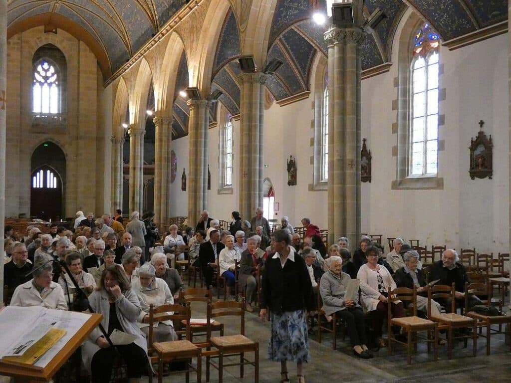 eglise communaute des soeurs de limmaculee saint meen le grand