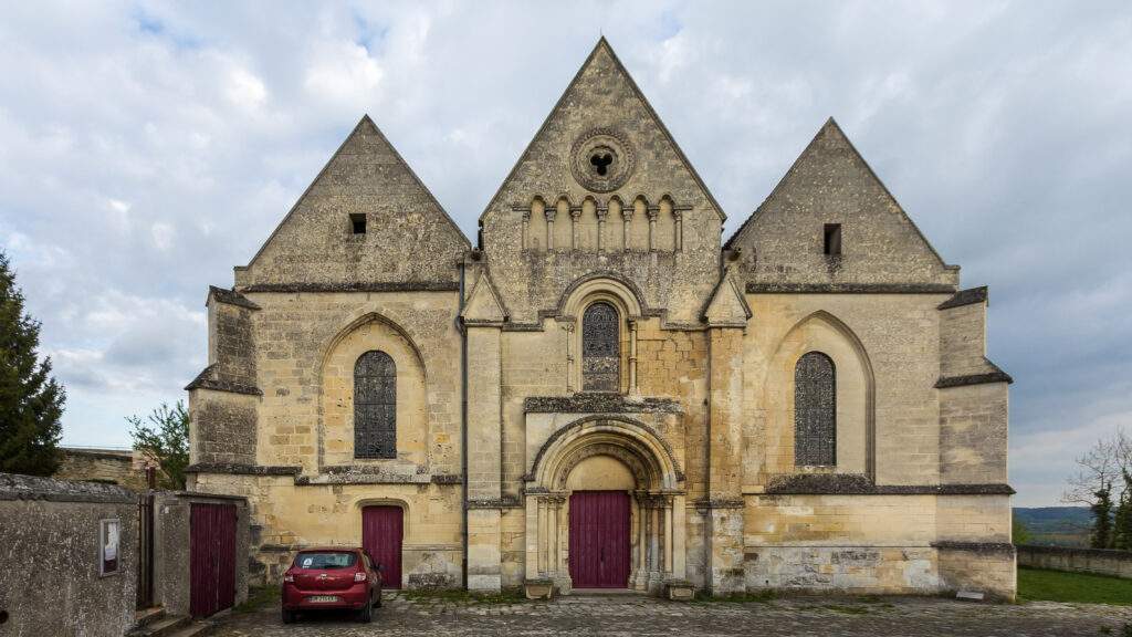 eglise coucy le chateau coucy le chateau auffrique