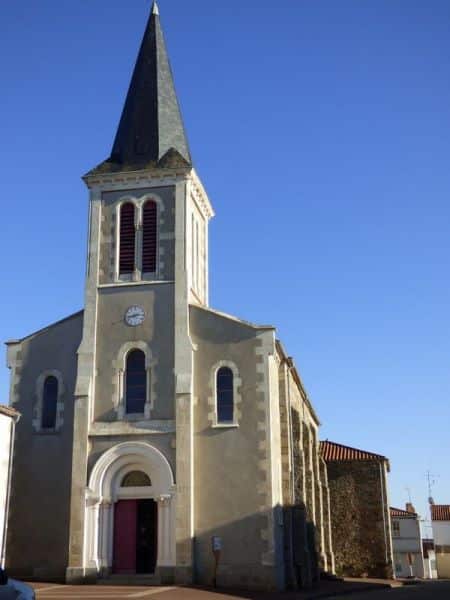 eglise davrille saint pierre vendee