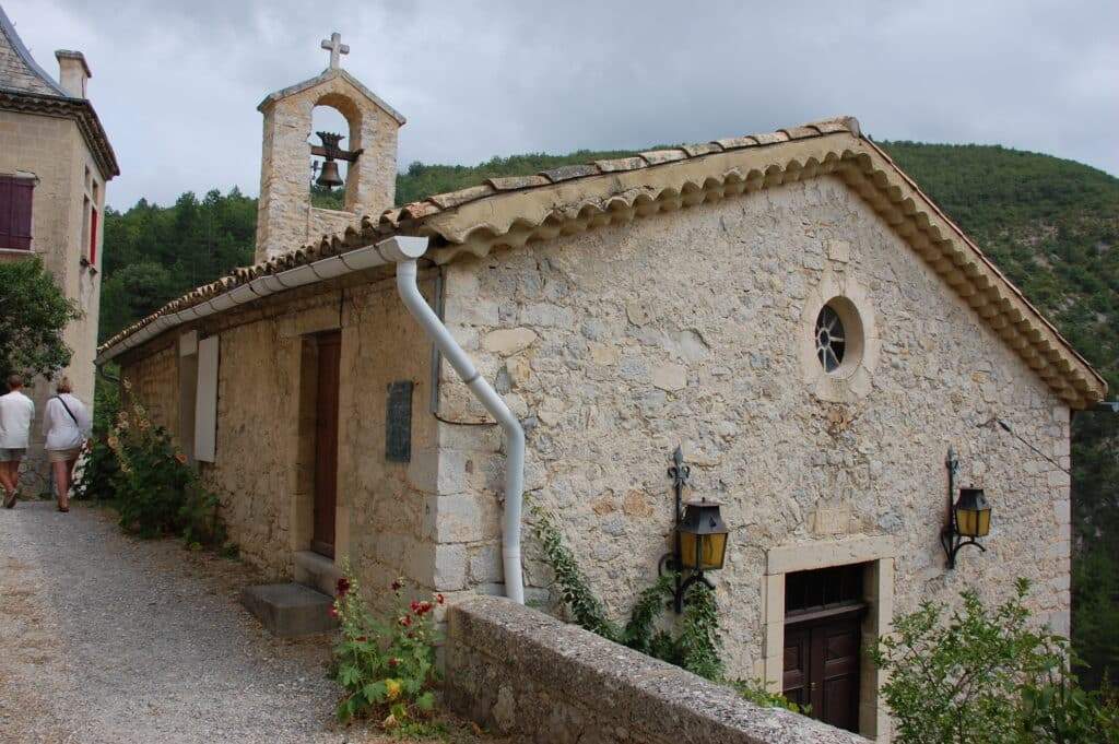 eglise de aulan drome