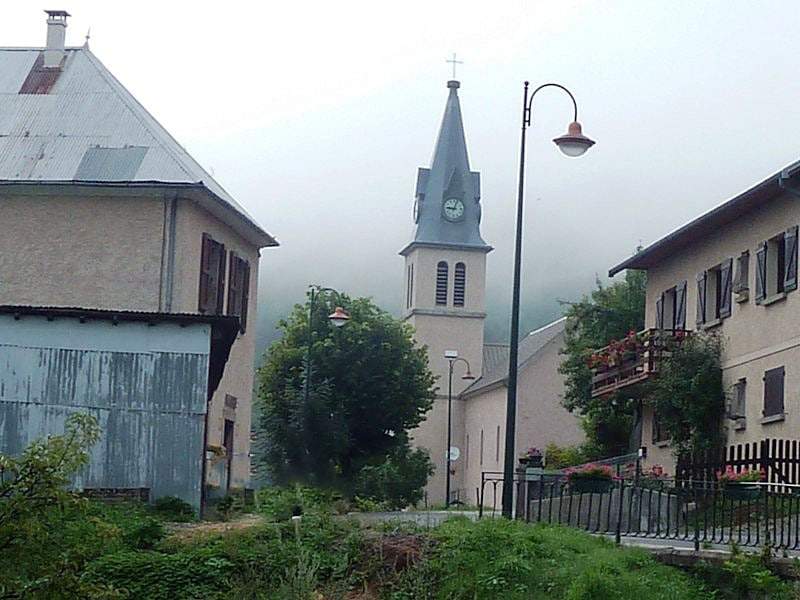 eglise de beaufin isere