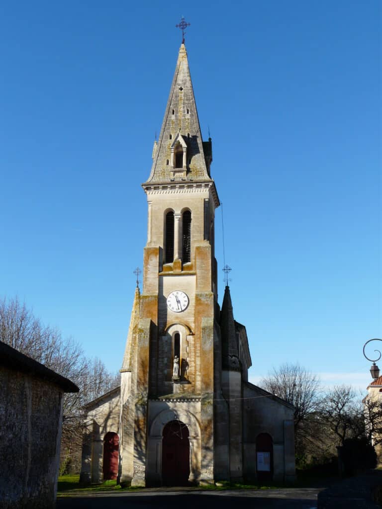 eglise de bourrou dordogne