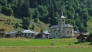 eglise de champagny le haut saint clair champagny en vanoise