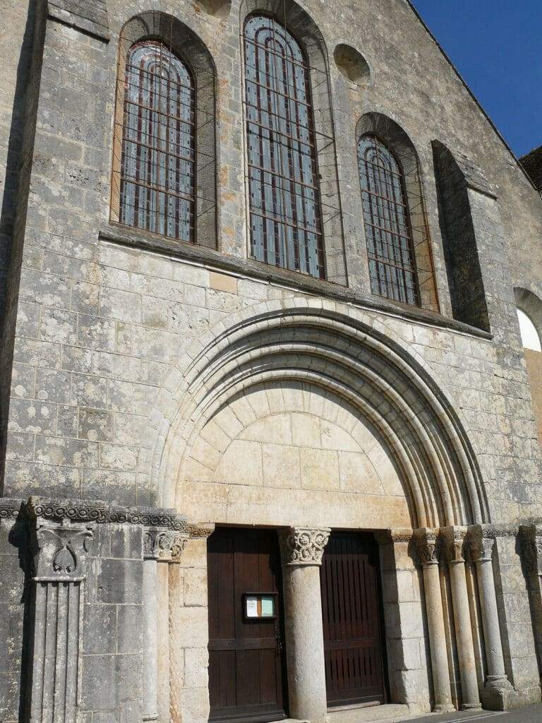 eglise de chezal benoit cher