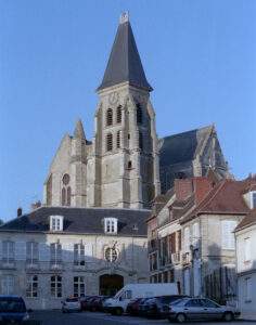 eglise de clermont oise