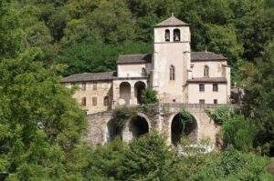 eglise de coupiac aveyron