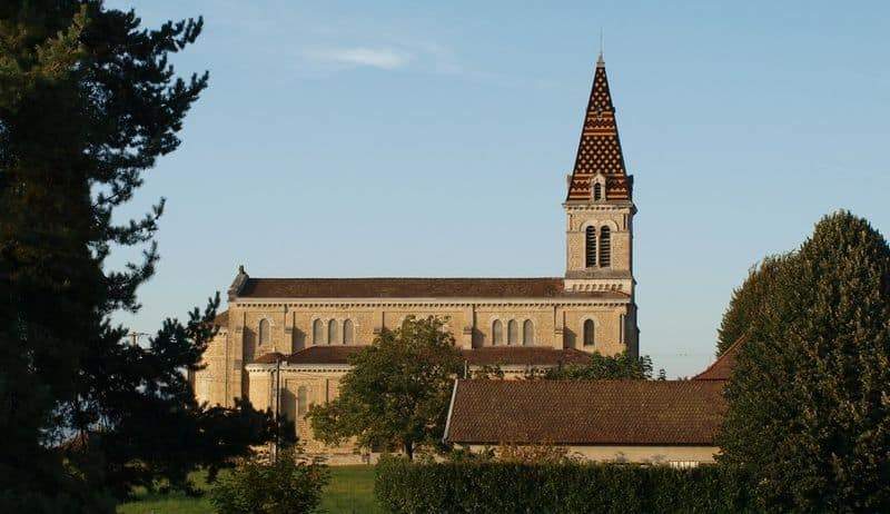 eglise de faverges de la tour isere