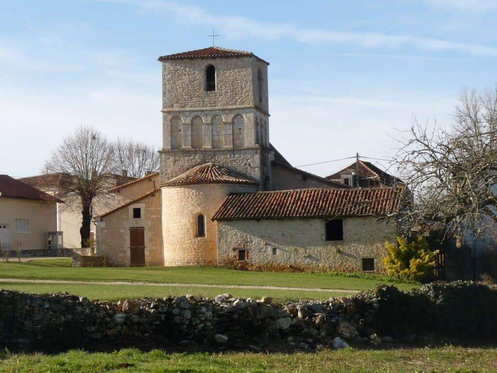 eglise de hautefaye dordogne