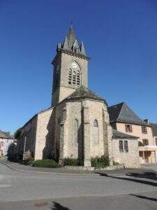 eglise de la salvetat peyrales aveyron