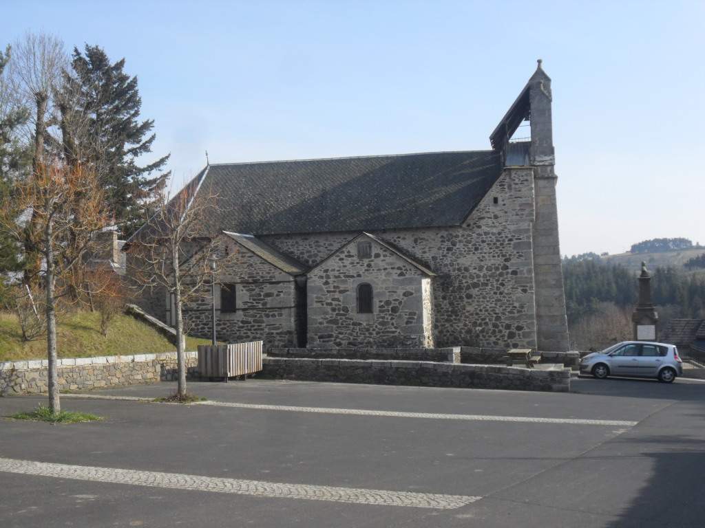 eglise de loubaresse cantal