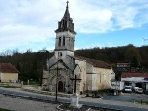 eglise de manzac sur vern dordogne