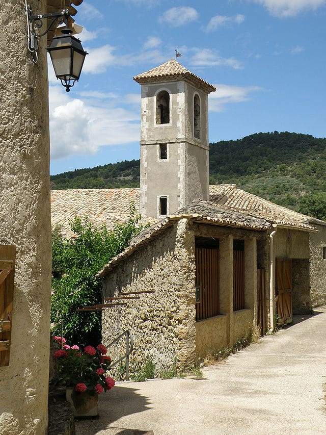 eglise de mollans sur ouveze drome