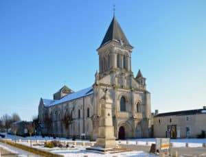 eglise de nieul sur lautise vendee