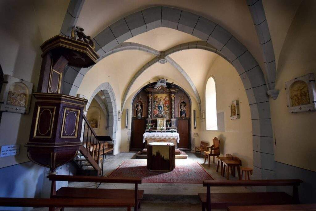 eglise de pailherols cantal