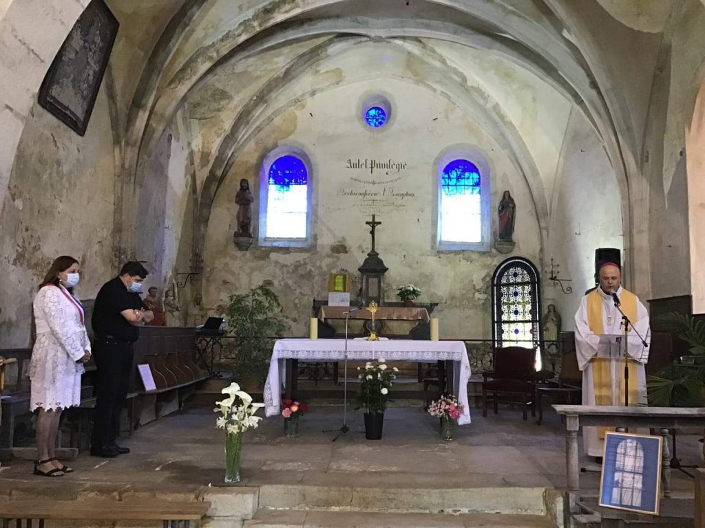 eglise de perrigny jura