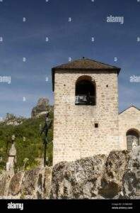 eglise de peyreleau aveyron