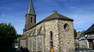 eglise de pierrefort cantal