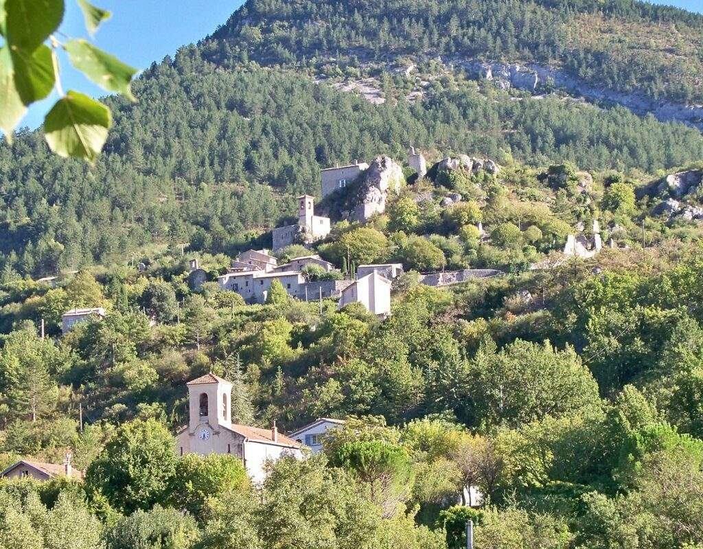 eglise de sahune drome