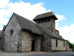 eglise de saint bonnet de salers cantal