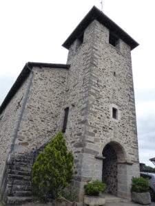 eglise de saint etienne de maurs cantal