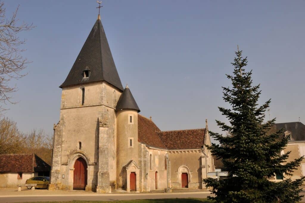 eglise de saint hilaire sur benaize indre