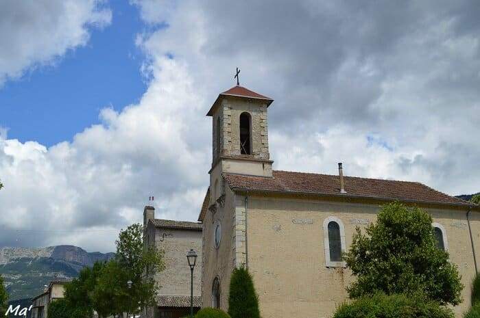 eglise de saint julien en quint drome