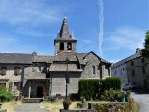 eglise de saint laurent de levezou aveyron