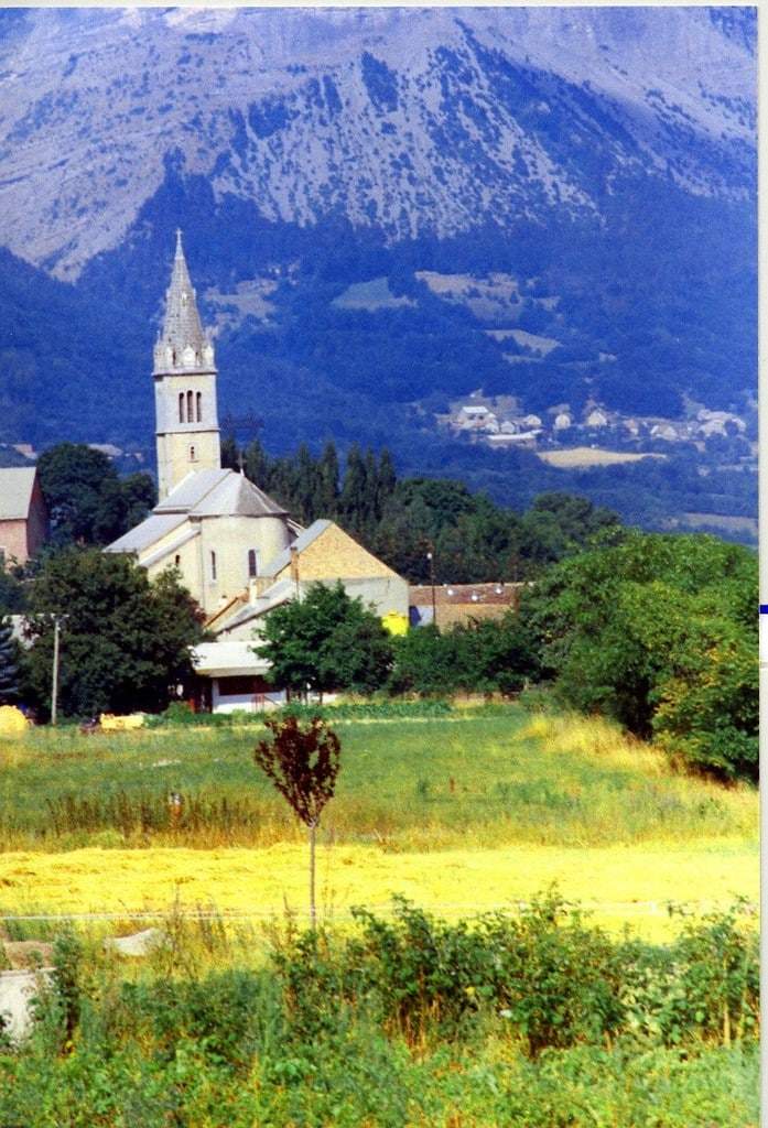 eglise de saint laurent du cros hautes alpes