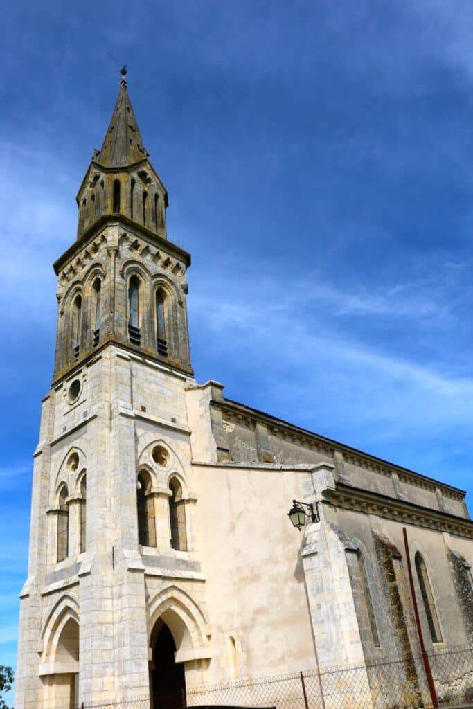 eglise de saint leon dissigeac dordogne