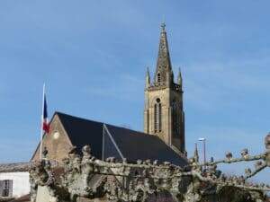 eglise de saint pierre deyraud dordogne