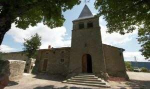 eglise de saint pierre sur doux ardeche