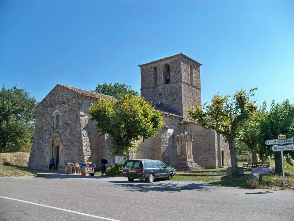 eglise de sainte jalle drome