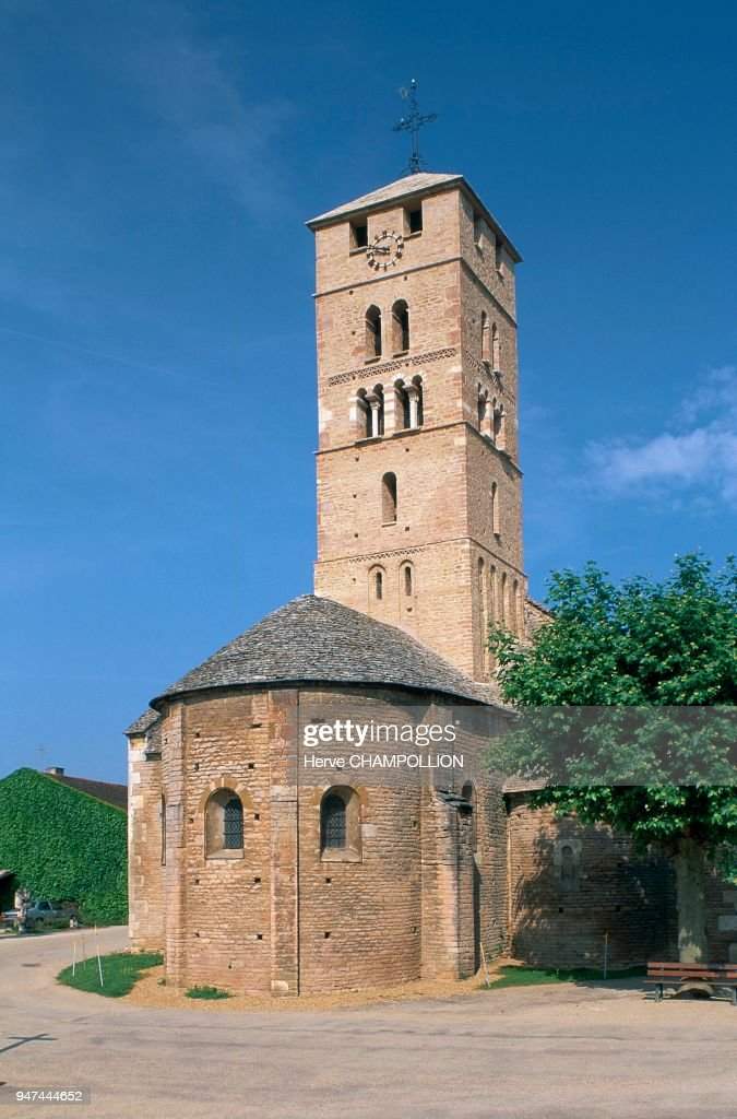 eglise de uchizy saone et loire