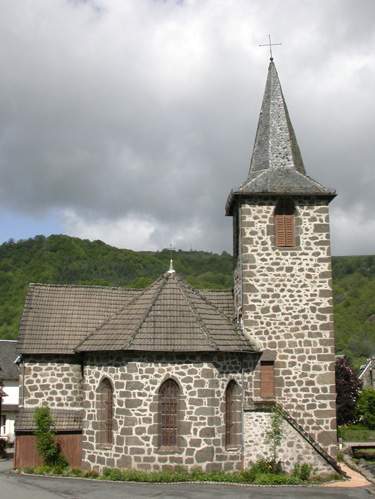 eglise de velzic cantal